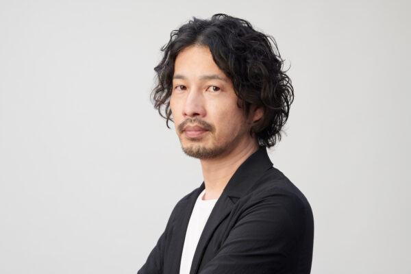 山﨑健太郎